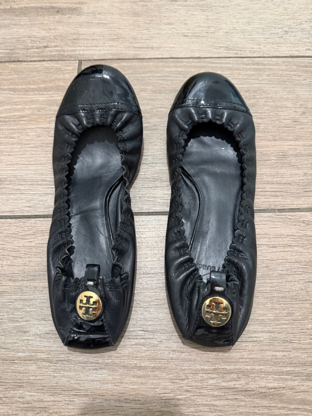 Tory Burch Black Leather Logo Cap-Toe Ballet Flats